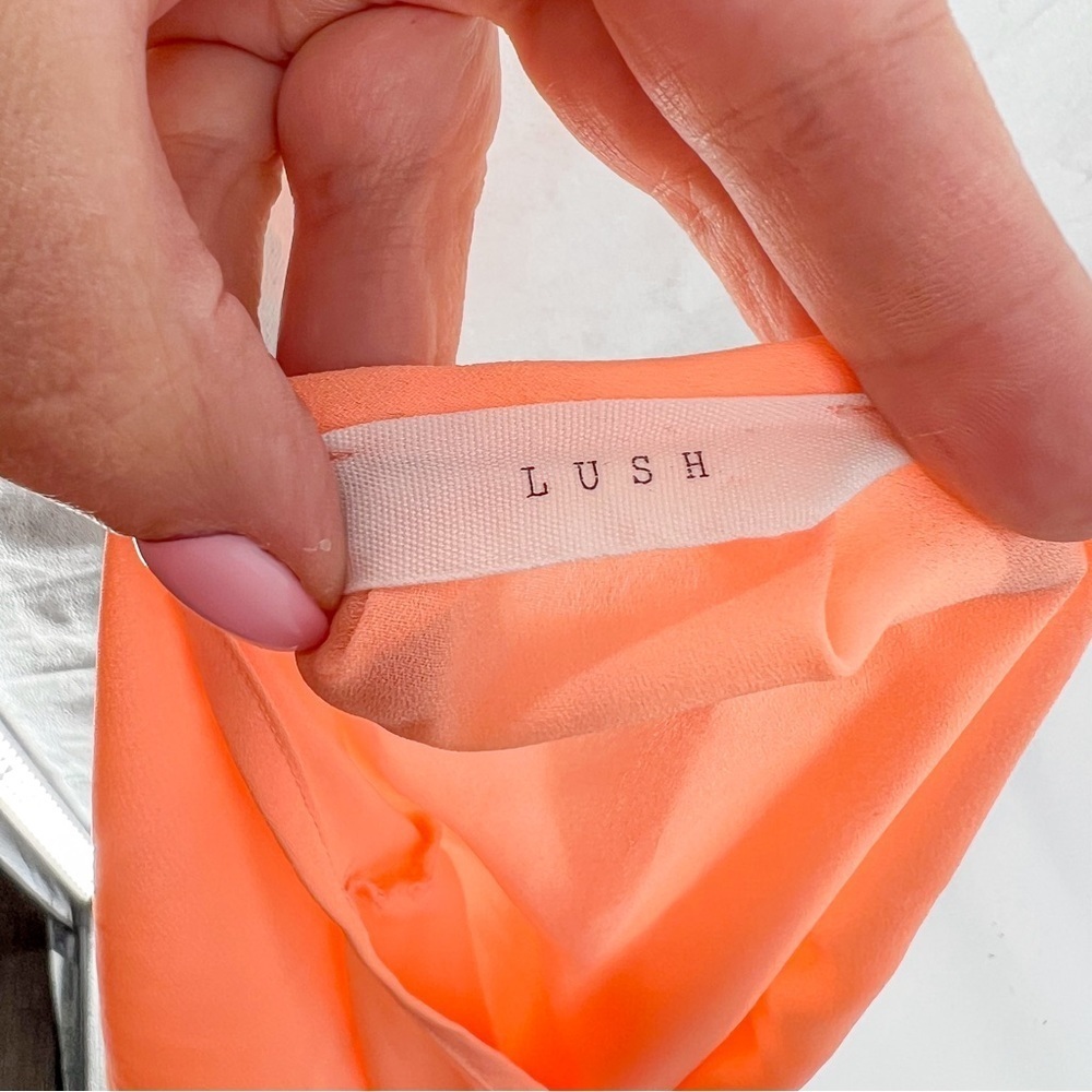 Lush Orange Short Sleeve Tee Vibrant and Stylish - Picture 4 of 4